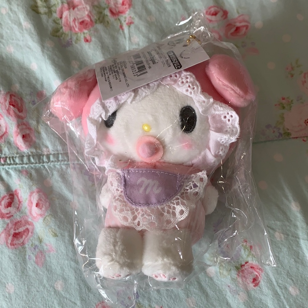 NWT My Melody plush keychain